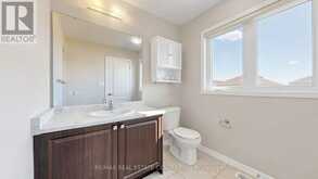 300 BEDROCK DRIVE | Hamilton Ontario | Slide Image Twenty-three