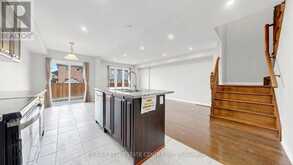 300 BEDROCK DRIVE | Hamilton Ontario | Slide Image Nine