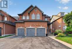 94 TWIN STREAMS ROAD | Whitby Ontario | Slide Image Two