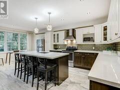 30 BIRCHMOUNT ROAD Toronto Ontario, M1N 3J4