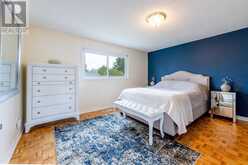 20 SANDERSON CRESCENT | Richmond Hill Ontario | Slide Image Seventeen