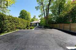 32 FARLEY CIRCLE | Georgina Ontario | Slide Image Three