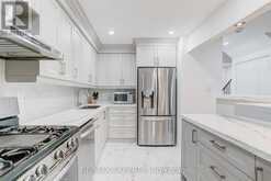 10 KNIGHTSBRIDGE WAY | Markham Ontario | Slide Image Thirteen