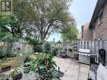 10 KNIGHTSBRIDGE WAY | Markham Ontario | Slide Image Forty-one