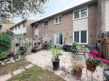10 KNIGHTSBRIDGE WAY | Markham Ontario | Slide Image Forty-two