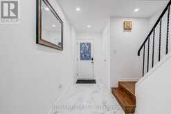 10 KNIGHTSBRIDGE WAY | Markham Ontario | Slide Image Four