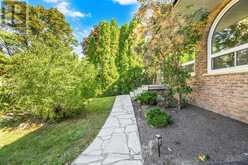 1166 GRAND BOULEVARD | Oakville Ontario | Slide Image Four