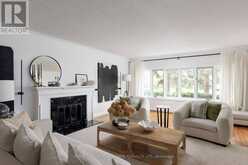 35 BYWOOD DRIVE | Toronto Ontario | Slide Image Nine