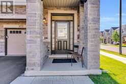 472 CELANDINE TERRACE | Milton Ontario | Slide Image Three