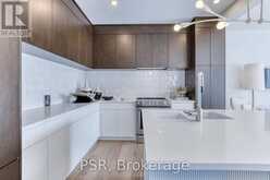 406 GREEN GATE BOULEVARD | Cambridge Ontario | Slide Image Three