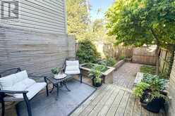 525 CRAVEN ROAD | Toronto Ontario | Slide Image Thirty-two