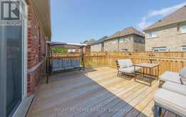 2 CLIFF THOMPSON COURT | Georgina Ontario | Slide Image Eighteen