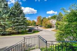 153 BRITTON TRAIL | Aurora Ontario | Slide Image Three