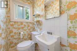 940 HARVEY PLACE | Burlington Ontario | Slide Image Sixteen