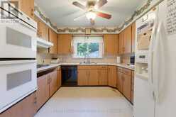 940 HARVEY PLACE | Burlington Ontario | Slide Image Nine