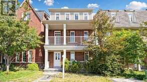 19 BOOT TERRACE | Toronto Ontario | Slide Image One