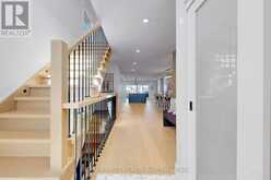 972 CASTLEFIELD AVENUE | Toronto Ontario | Slide Image Seven