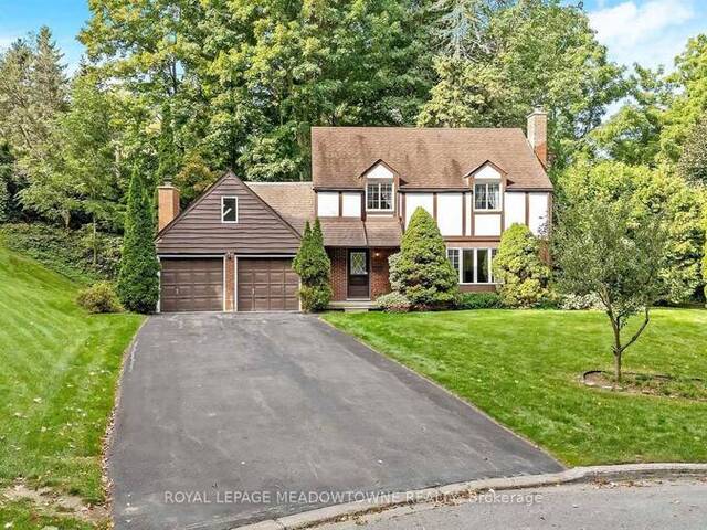 12 MULLEN PLACE Halton Hills Ontario, L7G 2R9 - 4 Bedrooms Home For Sale