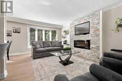 2408 HEREFORD CRESCENT | Burlington Ontario | Slide Image Six