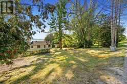 713 ERLWYN DRIVE | Selwyn Ontario | Slide Image Four