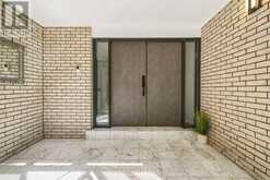 23 JANUS COURT | Toronto Ontario | Slide Image Six
