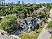 35 LLOYDMINSTER CRESCENT | Toronto Ontario | Slide Image Five