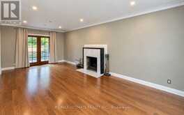 10 NOEL AVENUE | Toronto Ontario | Slide Image Nine