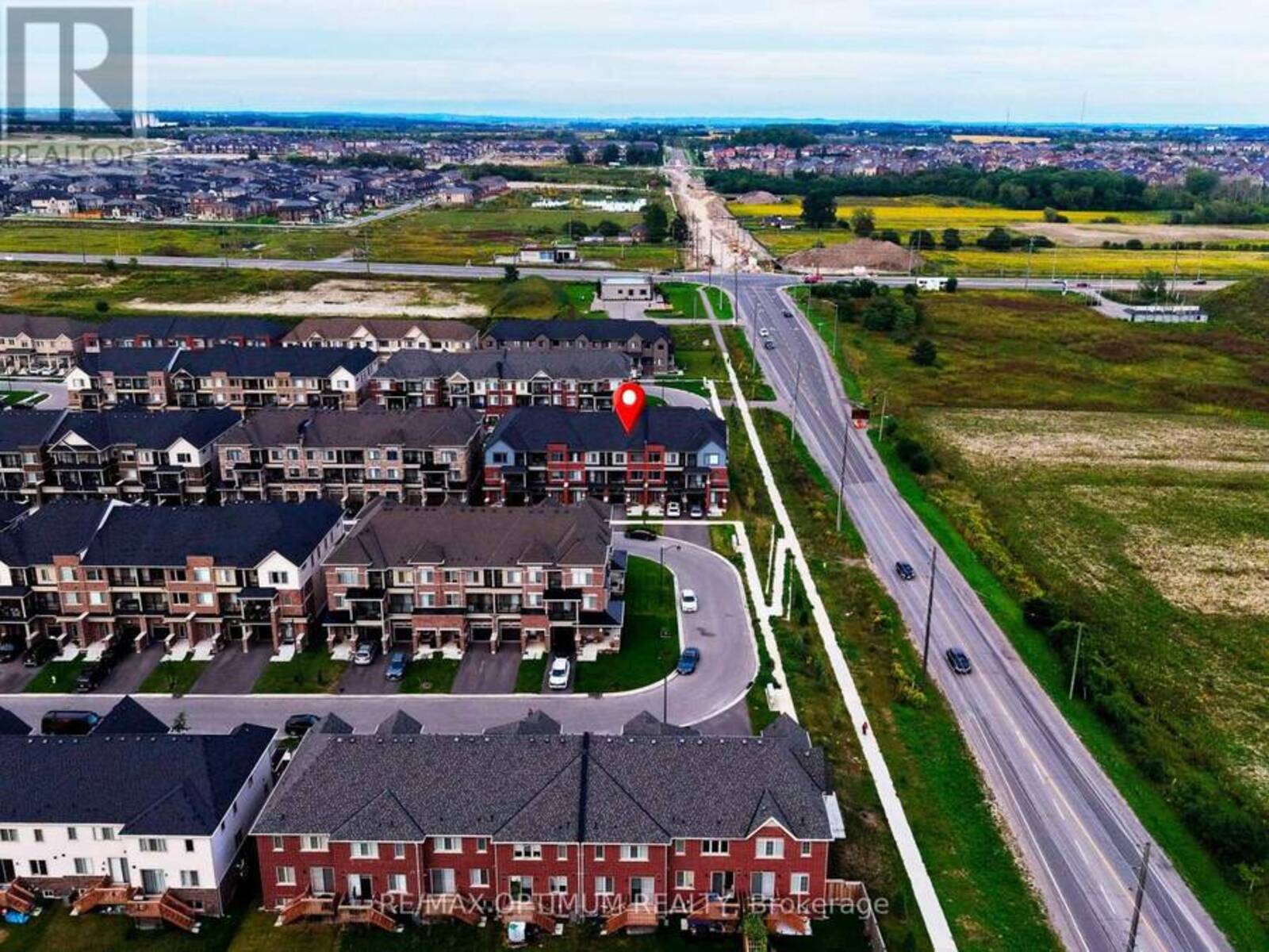 2004 CAMERON LOTT CRESCENT, Oshawa, Ontario L1L 0S1