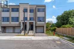 23 CARL HILL LANE | Richmond Hill Ontario | Slide Image Three