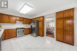 69 KING'S CROSS AVENUE | Richmond Hill Ontario | Slide Image Eleven