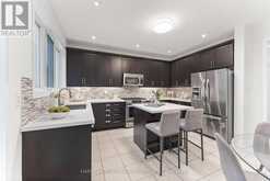 46 GRAYLEAF DRIVE | Whitchurch-Stouffville Ontario | Slide Image Nineteen