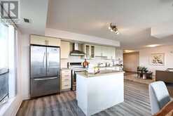 317 - 75 NORMAN BETHUNE AVENUE | Richmond Hill Ontario | Slide Image Sixteen