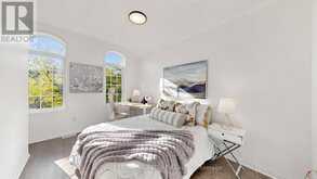18 MONTAGUES LANE | Markham Ontario | Slide Image Twelve
