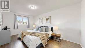 18 MONTAGUES LANE | Markham Ontario | Slide Image Nine