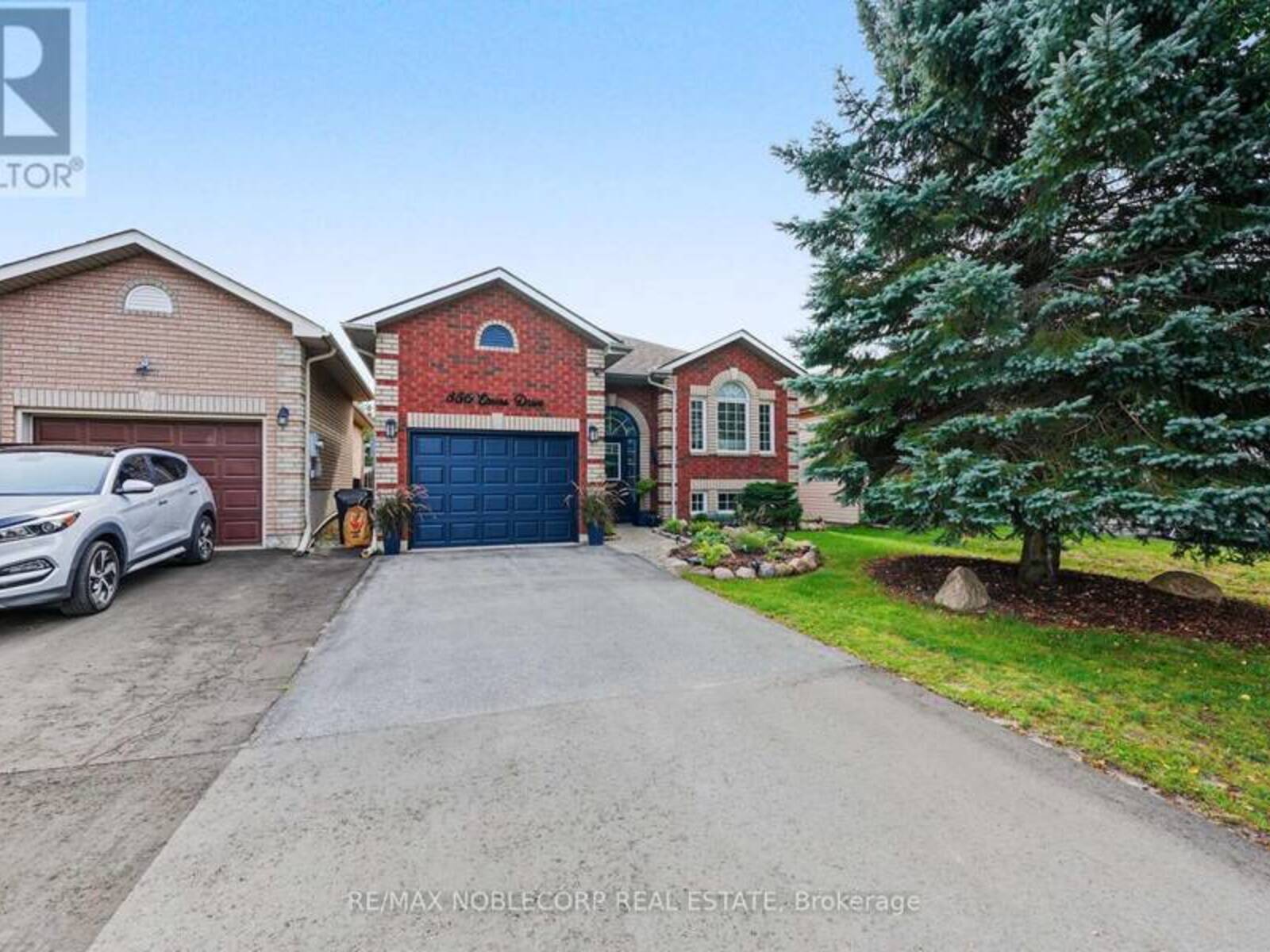 350 EMMS DRIVE, Barrie, Ontario L4N 8J4
