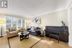 35 LINDEN CRESCENT | Brampton Ontario | Slide Image Eight