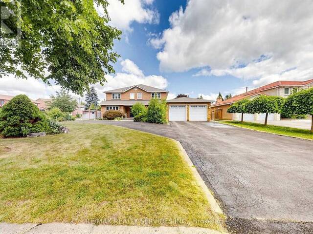 35 LINDEN CRESCENT Brampton Ontario, L6S 4G1 - 6 Bedrooms Home For Sale