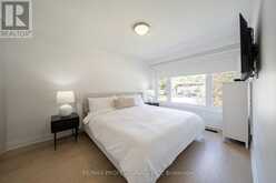 103 WEST DEANE PARK DRIVE | Toronto Ontario | Slide Image Eighteen