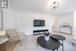 103 WEST DEANE PARK DRIVE | Toronto Ontario | Slide Image Eight