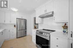 33 BELLEGLADE COURT | Toronto Ontario | Slide Image Nineteen