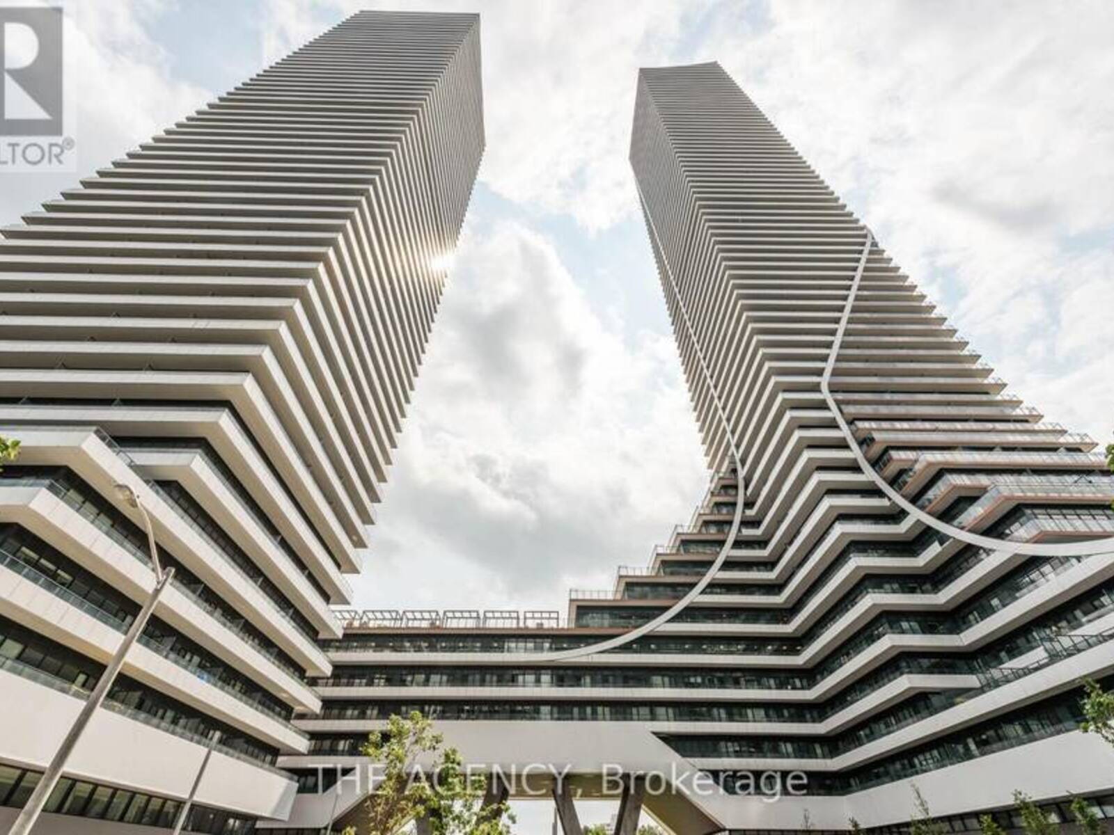 4208 - 20 SHORE BREEZE DRIVE, Toronto, Ontario M8V 1A1