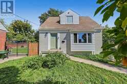 3 GREENACRES ROAD | Toronto Ontario | Slide Image Two