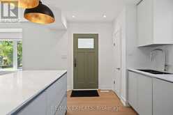 3 GREENACRES ROAD | Toronto Ontario | Slide Image Nine