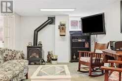 228 SHERMAN AVENUE S | Hamilton Ontario | Slide Image Thirty-nine
