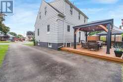 5857 MURRAY STREET | Niagara Falls Ontario | Slide Image Six