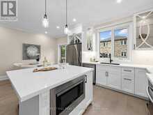 1 CRANSWICK LANE | Ajax Ontario | Slide Image Thirteen