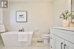 42 BAMBI CRESCENT | Georgina Ontario | Slide Image Thirty-four