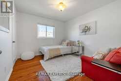 10 SNOWDEN AVENUE | Barrie Ontario | Slide Image Seventeen