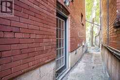 11 LORNE AVENUE | Hamilton Ontario | Slide Image Eighteen
