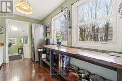 66 EAST 32ND STREET | Hamilton Ontario | Slide Image Nine